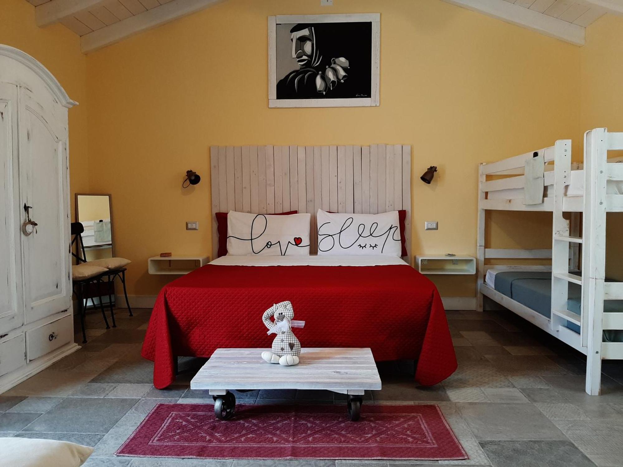 Casale Diletta Bed and Breakfast Castiadas Eksteriør billede